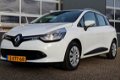 Renault Clio Estate - 0.9 TCe Expression (90pk) Navi/ Airco/ Cruise/ Elek. pakket/ Isofix/ Bluetooth - 1 - Thumbnail