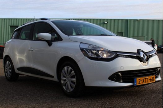 Renault Clio Estate - 0.9 TCe Expression (90pk) Navi/ Airco/ Cruise/ Elek. pakket/ Isofix/ Bluetooth - 1