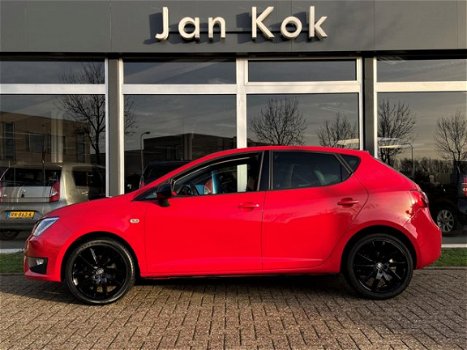 Seat Ibiza - 1.0 TSi 95 pk FR Connect / Navigatie / Colour line / Bi-Xenon - 1