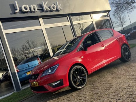 Seat Ibiza - 1.0 TSi 95 pk FR Connect / Navigatie / Colour line / Bi-Xenon - 1