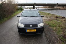 Fiat Punto - 1.4-16V Sporting |Luxe uitvoering|Airo