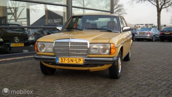 Mercedes-Benz 230 - E, automaat, schuifdak, - 1