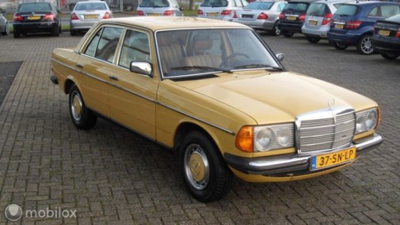 Mercedes-Benz 230 - E, automaat, schuifdak, - 1