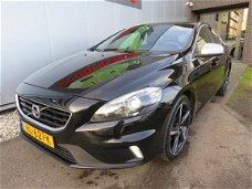 Volvo V40 - 2.0 D2 R-Design Business Xenon Stoelverw Navi Clima PDC Bluetooth Cruise