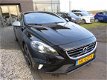 Volvo V40 - 2.0 D2 R-Design Business Xenon Stoelverw Navi Clima PDC Bluetooth Cruise - 1 - Thumbnail