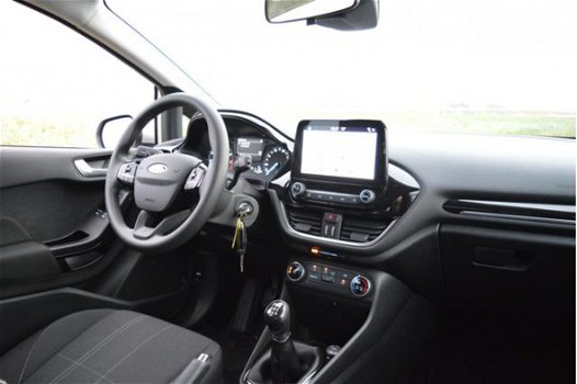 Ford Fiesta - 1.1 CONNECTED STYLE AIRCO/NAVI/NIEUW-MODEL - 1