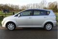 Toyota Verso - 1.8 VVT-i Sol DEALER onderhouden Keurig nette en betrouwbare wagen - 1 - Thumbnail