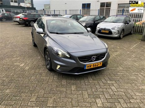 Volvo V40 - 2.0 D2 R-Design Business - 1