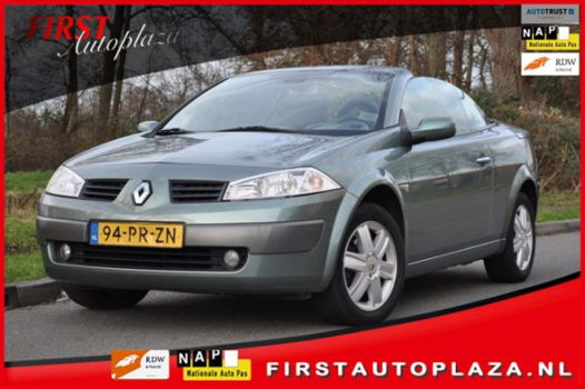 Renault Mégane coupé cabriolet - 2.0-16V Privilège Luxe KARMANN 6-BAK/AIRCO/CRUISE/PANODAK NETJES - 1