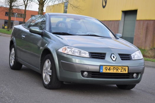 Renault Mégane coupé cabriolet - 2.0-16V Privilège Luxe KARMANN 6-BAK/AIRCO/CRUISE/PANODAK NETJES - 1