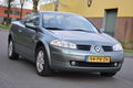 Renault Mégane coupé cabriolet - 2.0-16V Privilège Luxe KARMANN 6-BAK/AIRCO/CRUISE/PANODAK NETJES - 1 - Thumbnail