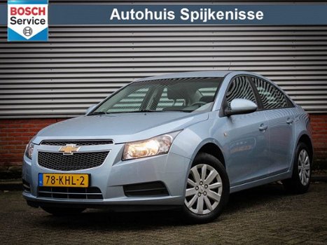 Chevrolet Cruze - 1.8 LS - 1