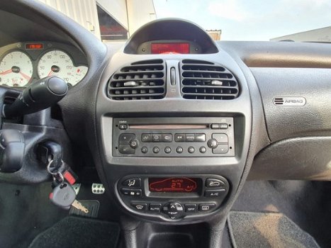 Peugeot 206 CC - 2.0-16V NAP - 1