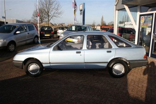 Ford Sierra - 2.0 L automaat - 1