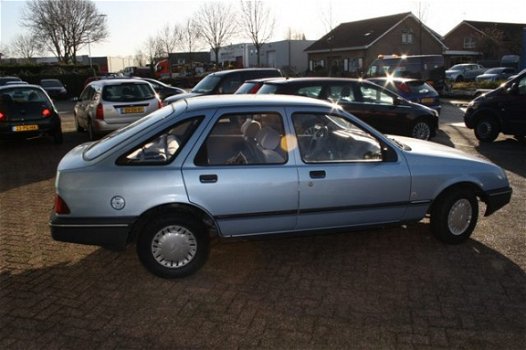 Ford Sierra - 2.0 L automaat - 1