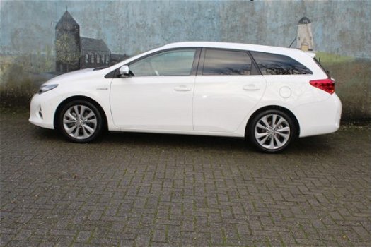 Toyota Auris Touring Sports - 1.8 Hybrid Lease+ Navi Panorama 17