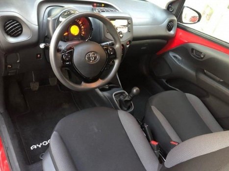 Toyota Aygo - 1.0 VVT-i x-now - 1