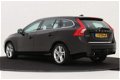 Volvo V60 - 2.4 D6 AWD Plug-In Hybrid Summum | Leder | Xenon | Trekhaak | Camera EX BTW - 1 - Thumbnail