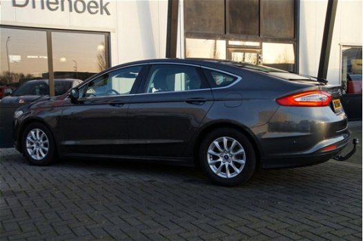 Ford Mondeo - 1.5 TDCi Trend Navigatiesysteem | cruisecontrol | climate control | afneembare trekhaa - 1