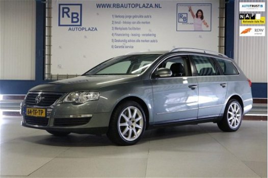 Volkswagen Passat Variant - 3.2 V6 Comfortline 4M NIEUWE KETTING / APK 11-2020 / DIKKE AUTO - 1