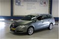 Volkswagen Passat Variant - 3.2 V6 Comfortline 4M NIEUWE KETTING / APK 11-2020 / DIKKE AUTO - 1 - Thumbnail