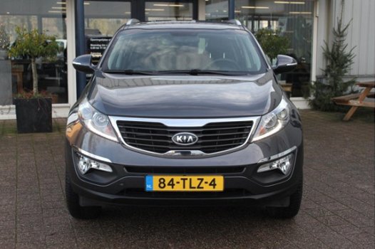 Kia Sportage - 1.6 GDI ISG X-ecutive Plus Pack Trekhaak Allseason banden Volleder Clima Cruise Led d - 1