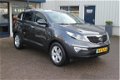 Kia Sportage - 1.6 GDI ISG X-ecutive Plus Pack Trekhaak Allseason banden Volleder Clima Cruise Led d - 1 - Thumbnail