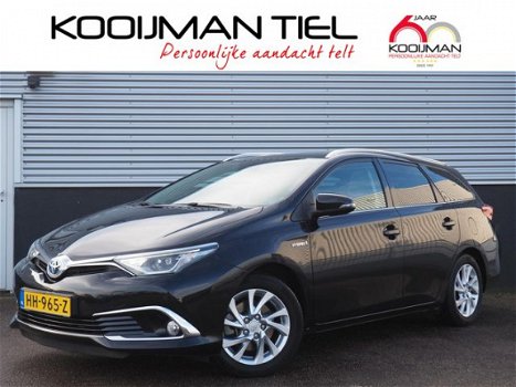 Toyota Auris - 1.8 Hybrid 136pk CVT Lease Pro/LED/Sensoren V+A/PANO-DAK - 1