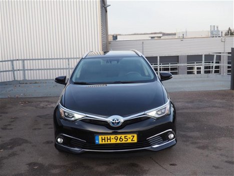 Toyota Auris - 1.8 Hybrid 136pk CVT Lease Pro/LED/Sensoren V+A/PANO-DAK - 1