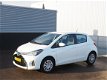 Toyota Yaris - 1.5 Full Hybrid 100pk 5D Aut Aspiration/NAV/CAMERA - 1 - Thumbnail