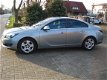 Opel Insignia - 2.0 CDTI 103KW 4-DRS-AIRCO-NAVI - 1 - Thumbnail