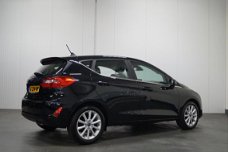 Ford Fiesta - 1.0 EcoBoost 100pk 5D Titanium Naviagatie Cruisecontrol Climatecontrol B&O Voorruitver