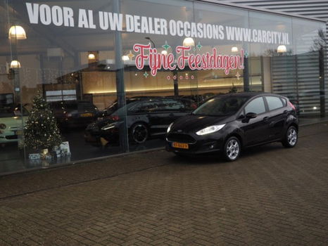 Ford Fiesta - 1.0 80PK Style Ultimate / Navigatie / Parkeersensoren / Cruise control / LED - 1