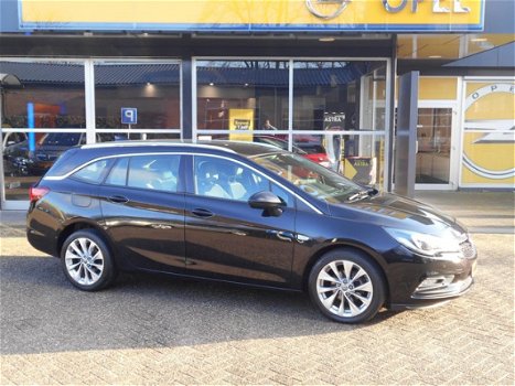 Opel Astra - 1.4T 150PK Innovation / NAVI / AUR camera - 1