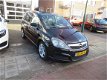 Opel Zafira - 2.2 Cosmo 7persoons, Airco, Trekhaak, Halfleren bekleding, Regensensor, Cruise control - 1 - Thumbnail