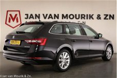 Skoda Superb Combi - 1.6 TDI Style Business | DSG | XENON | NAVI | PDC | CAM | TREKHAAK