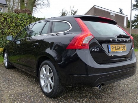 Volvo V60 - Momentum, On Call, Electr. schuifdak - 1