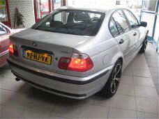 BMW 3-serie - 316i Executive