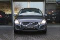 Volvo V60 - 2.0 D3 Momentum | Schuif en kanteldak | Stoelverwarming | Electronic Climate Control | C - 1 - Thumbnail