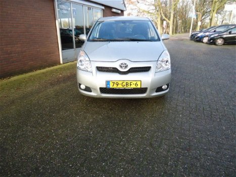 Toyota Verso - 1.8 VVT-i Luna 7p. Trekhaak Navigatie - 1