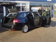 Peugeot 308 - SW BLUE LEASE 1.6 BLUEHDI 120