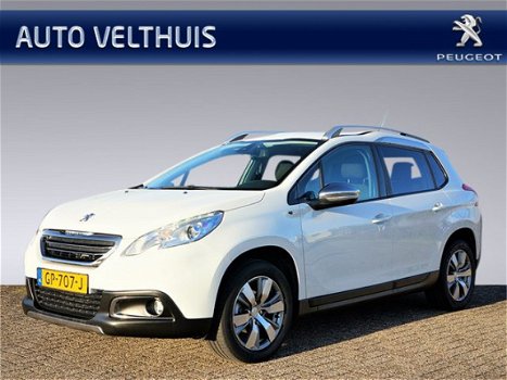 Peugeot 2008 - 1.2 PureTech 82pk Style *navi, trekhaak, bluetooth - 1