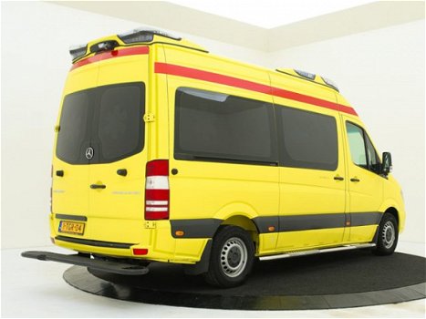 Mercedes-Benz Sprinter - 319CDI (2014) Ambulance MotorProbleem - 1