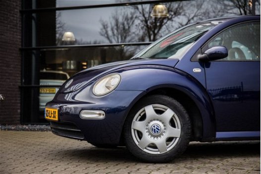 Volkswagen New Beetle - 1.6 , Airco, verwarmde buitenspiegels, - 1