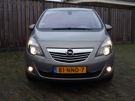 Opel Meriva - 1.4 Turbo 120pk Trekhaak Lichtmetalen velgen Parkeersensoren v+a Cruise Controle Autom - 1