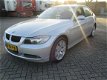 BMW 3-serie - 318i - 1 - Thumbnail