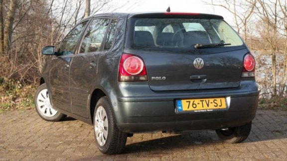 Volkswagen Polo - 1.2 Optive - 5deurs - Airco - Elek. pakket - Vol opties - Inruil mogelijk - 1