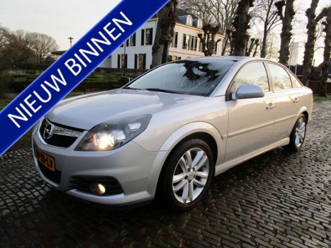 Opel Vectra GTS - 1.8-16V Sport Airco Leer/Stof Xenon Cruisecontrol Lichtmetalen Velgen Trekhaak*Dea - 1