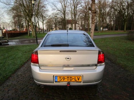 Opel Vectra GTS - 1.8-16V Sport Airco Leer/Stof Xenon Cruisecontrol Lichtmetalen Velgen Trekhaak*Dea - 1