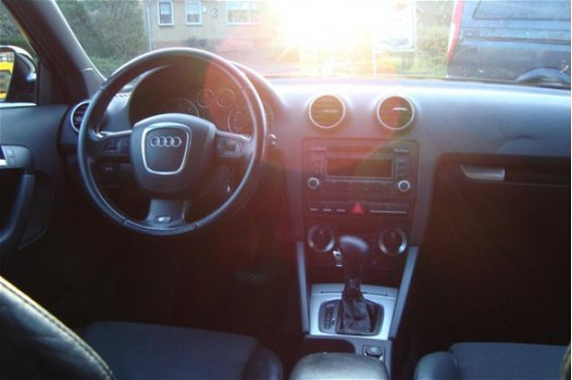 Audi A3 Sportback - 2.0 TDI Attraction Pro Line *AUTOMAAT DSG*S-LINE BINNEN+BUITEN*BJ07 - 1